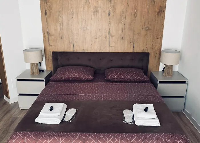 Central Luxury Apartment Iasi